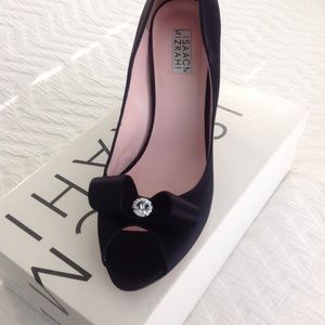 Isaac Mizrahi satin dress shoes